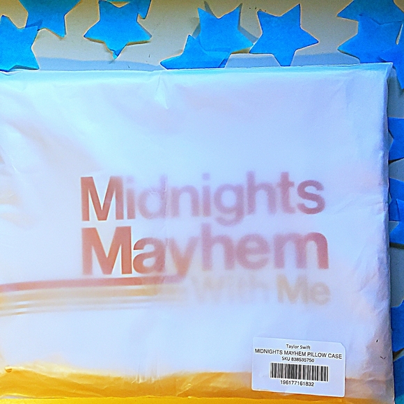 Taylor Swift Midnights Madness W Me Satin Pillowcase Bedding Christmas Holidays - Picture 3 of 7